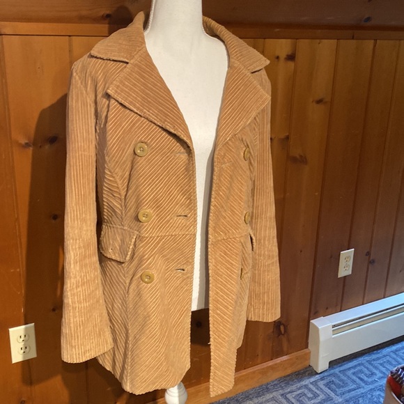 Tan retro corduroy blazer medium in size - Picture 4 of 12